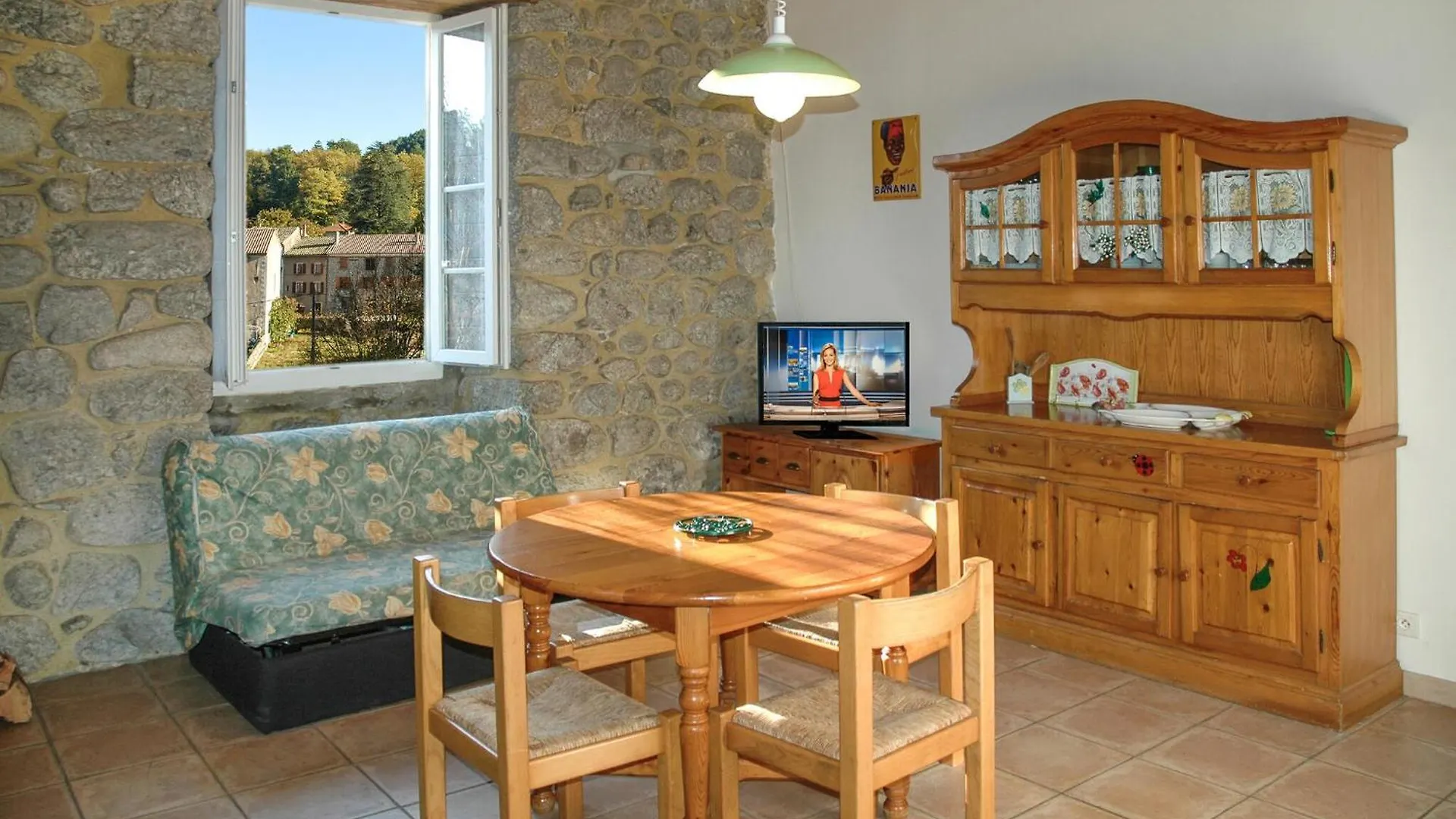 2 Bedroom Cozy Home In Jaujac Prázdninový dům